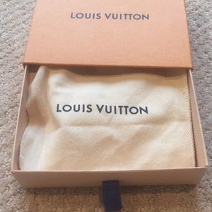 Louis Vuitton Bags - Louis Vuitton wallet Louis Vuitton Bags - Louis Vuitton wallet